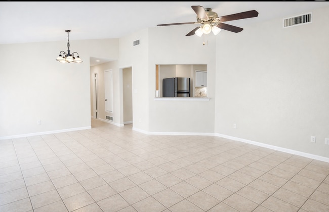 Photo - 2305 Magnum Cir