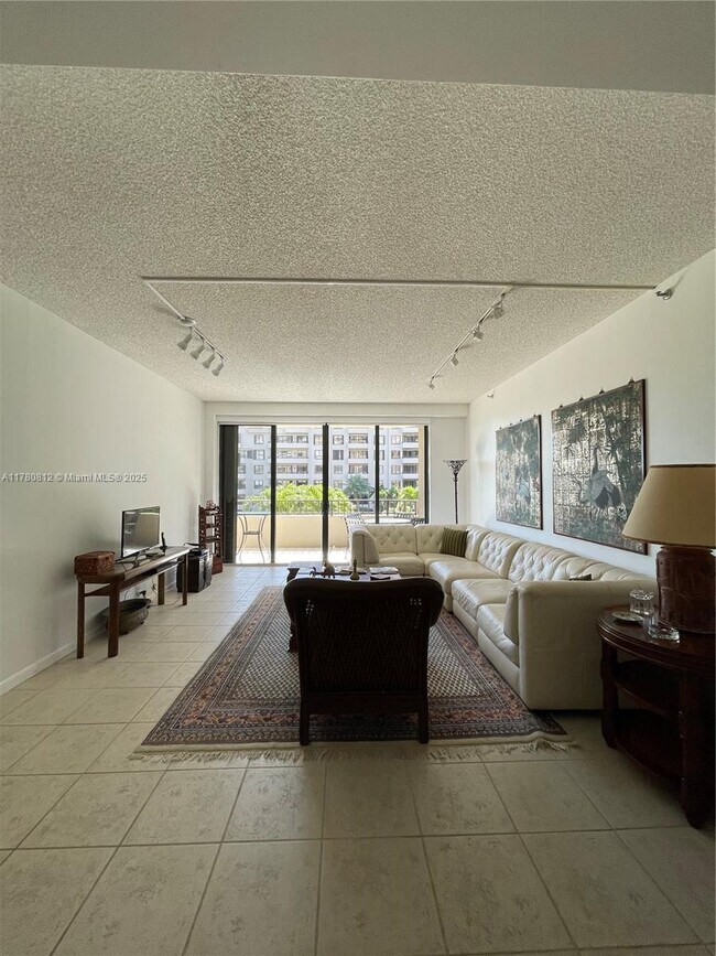 Photo - 251 Crandon Blvd Unit 338