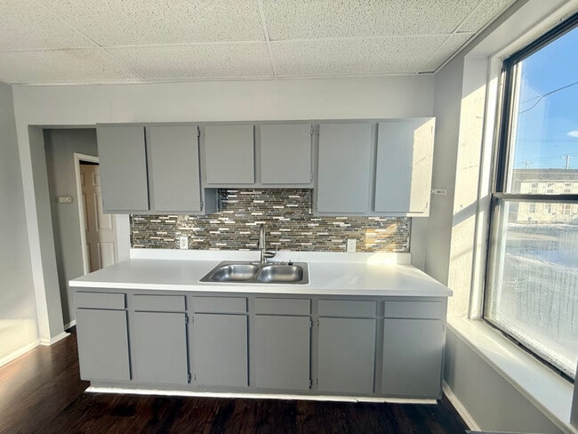 Photo - 1 Russell Pl Unit A