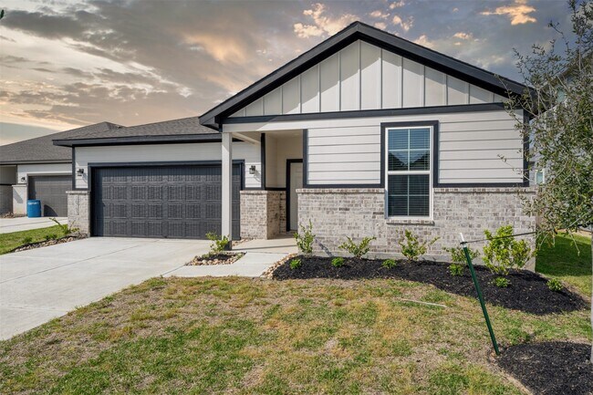 Photo - 16743 Needlepoint Dr