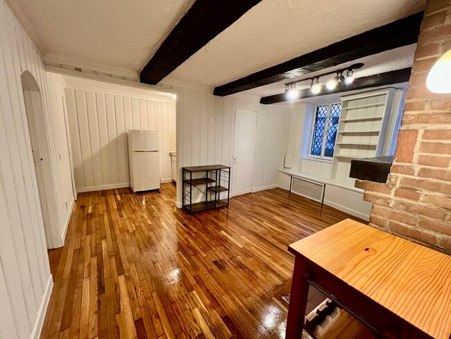 101 Myrtle St Unit A