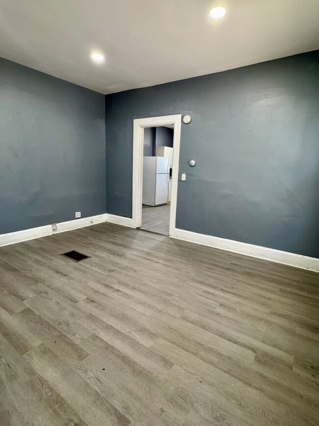 Photo - 1529 W 6th St Unit 1529