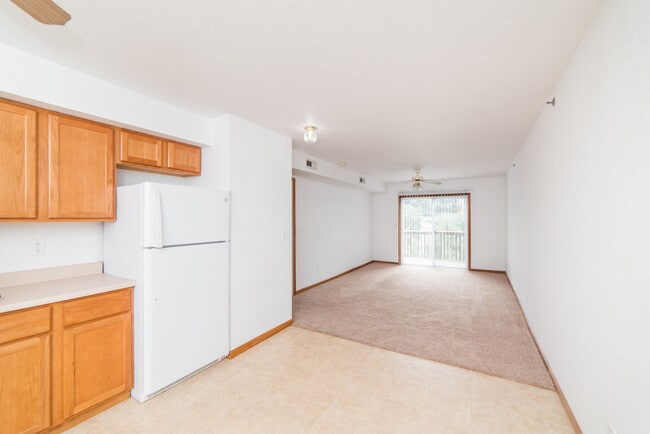 Photo - Pinnacle Heights Apartments