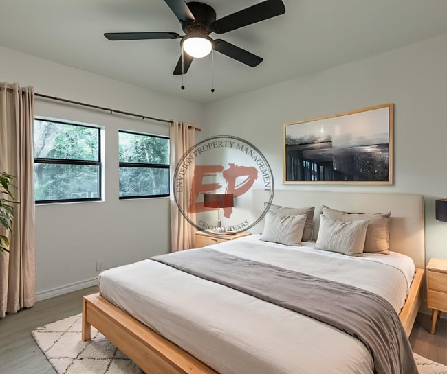 Photo - 207 Joel Hooper Dr