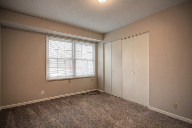 Photo - Lincolnshire Townhomes