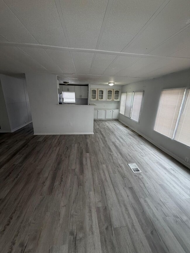 Photo - Woodland Estates MHP Unidad Lot 2