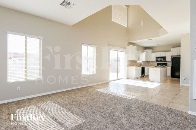 Photo - 7111 N 27th Ln