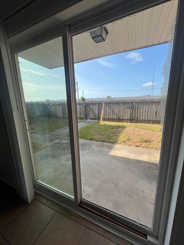 Photo - 675 Wooddale Blvd Unidad 144 Rental
