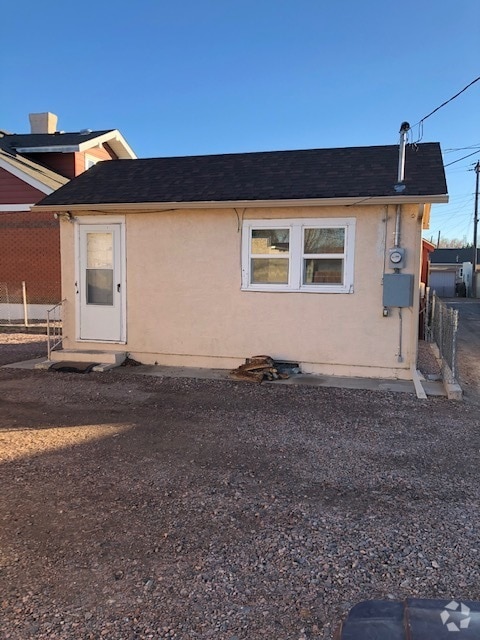 Building Photo - 1121 Egan Ave Rental