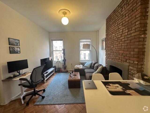 Building Photo - 1 bedroom in Brooklyn NY 11201 Unit 2 Rental