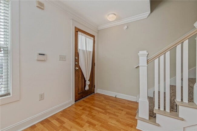 Photo - 1725 Harvey Mitchell Pkwy S Unidad 1730