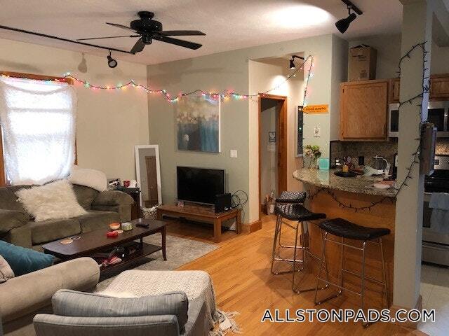 Photo - 77 Easton St Unidad 1