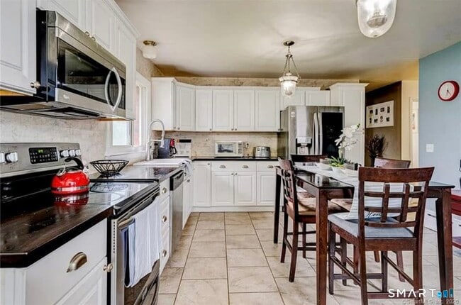 Photo - 127 Englewood Ave