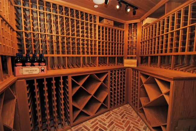 Photo - 302 Calle Sevilla Pl