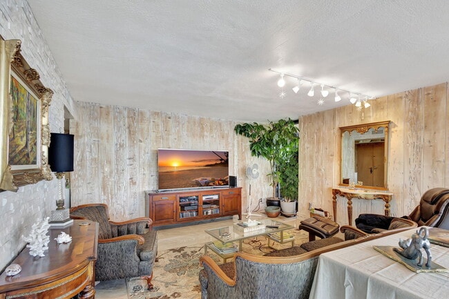 Photo - 5550 N Ocean Dr Unit 21c