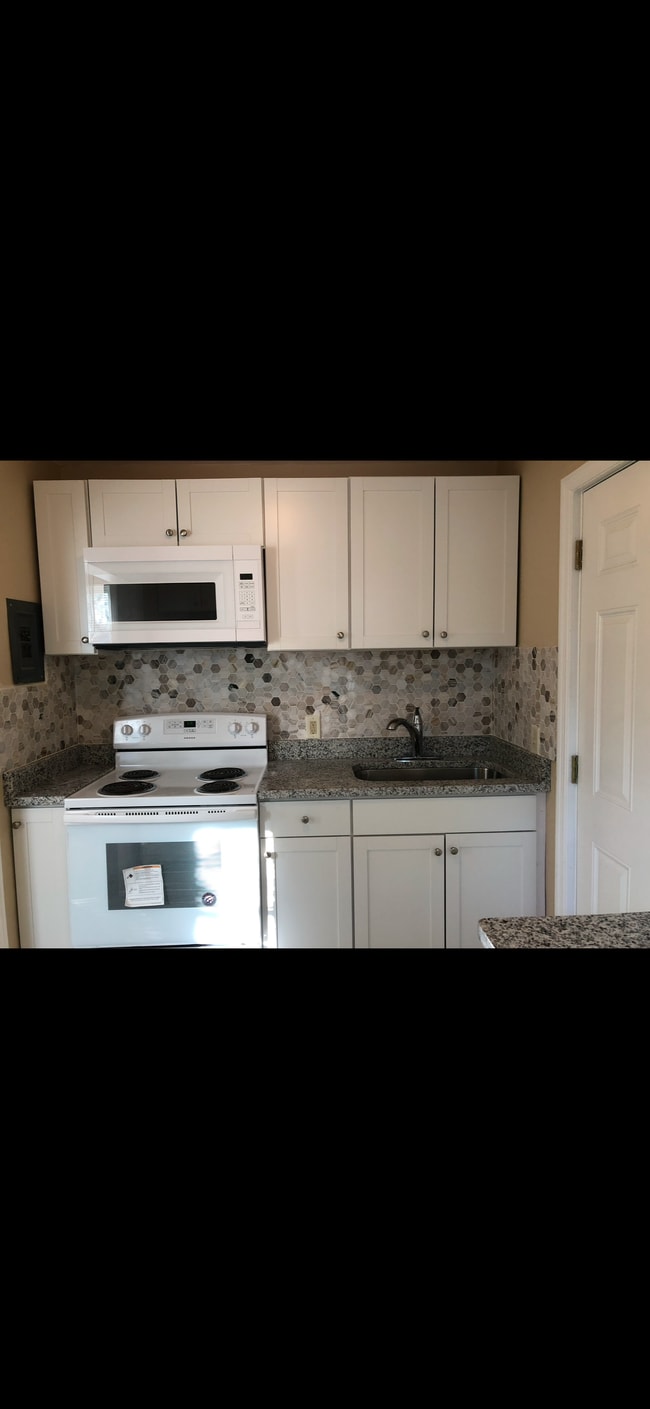 Photo - 1618 Elberta Dr