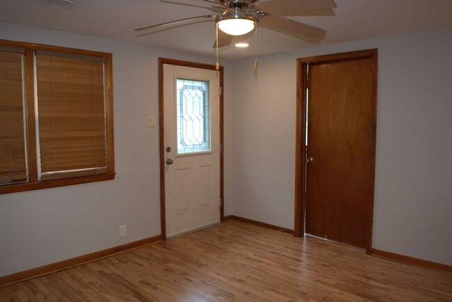 Photo - 416 Victoria Dr
