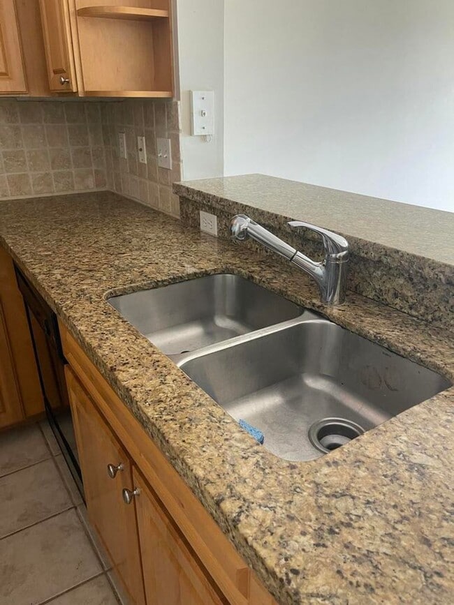 Photo - 2040 Alta Meadows Ln