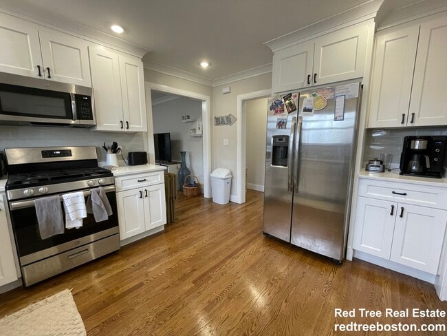 Photo - 15 Nottinghill Rd Unit 2