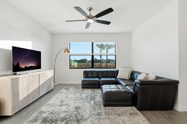 Photo - 18579 Ives Dr