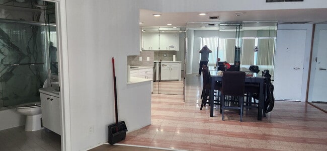 Photo - 3700 Galt Ocean Dr Unit 1702