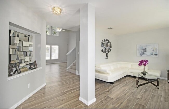 Photo - 25507 Lyon Springs Ct