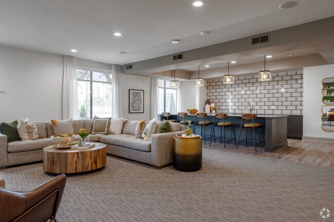 casa club - Broadstone North ATX