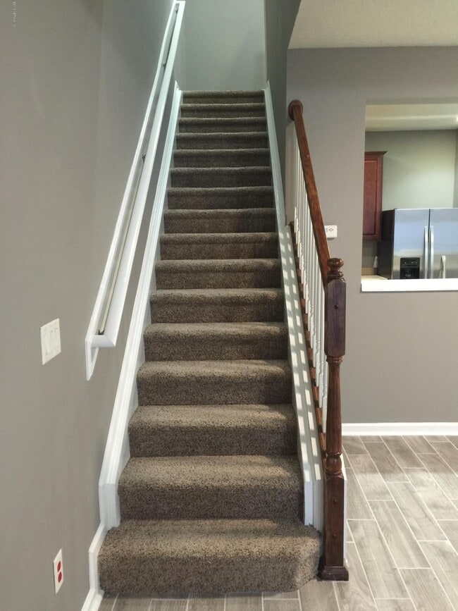 Photo - 4235 Highwood Dr