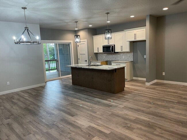 Photo - Twin home - 109