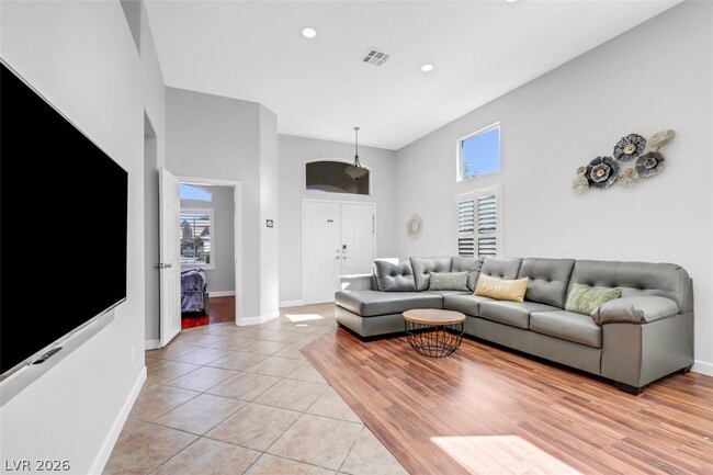 Photo - 7855 Windward Rd