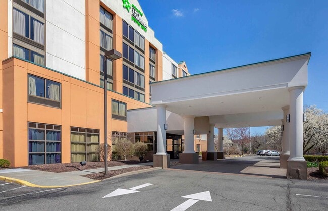 Building Photo - Furnished Studio-Pittsburgh - Cranberry - ... Rental