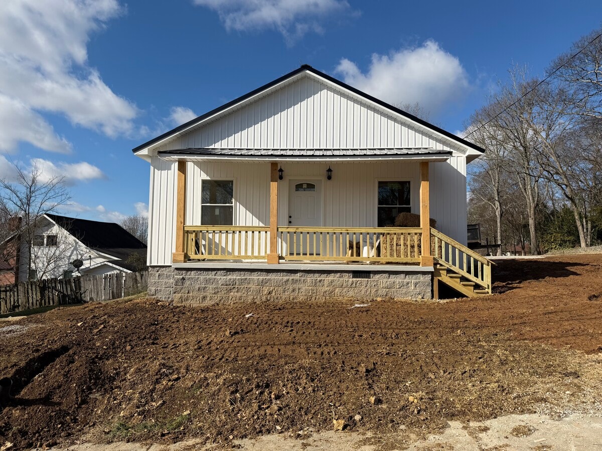 Photo - 402 Cherokee Ave