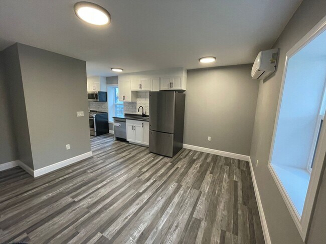 Photo - 7 Harvey St Unit A