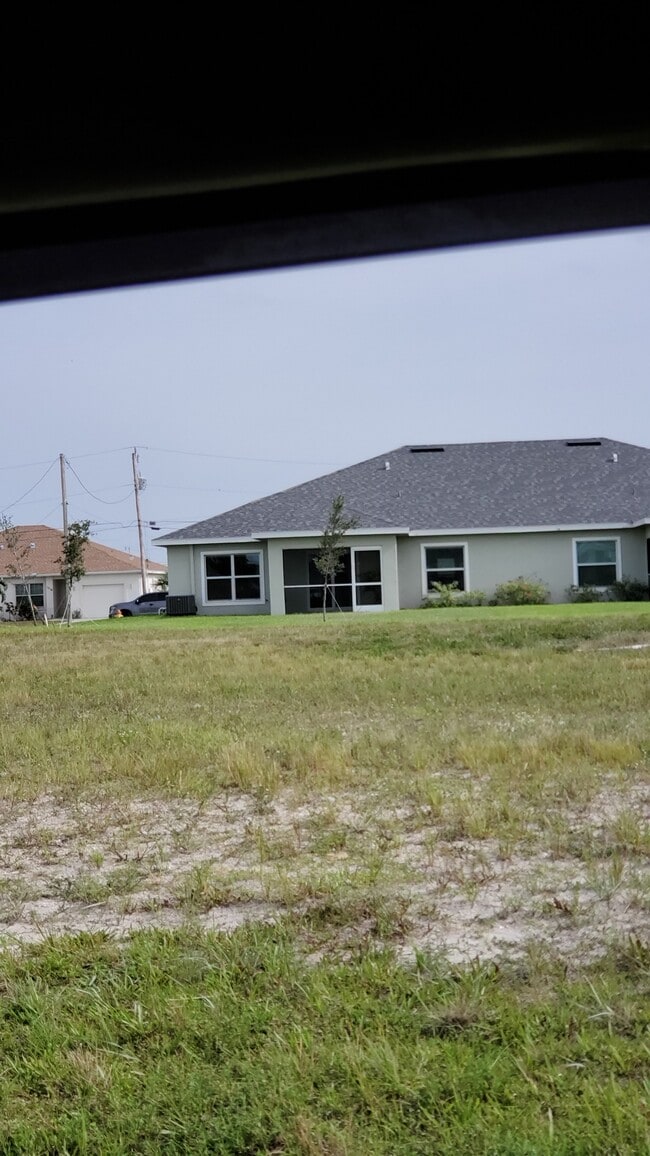 Photo - 1721 SW 33rd Terrace