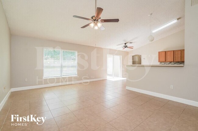 Photo - 129 Aurora Ln