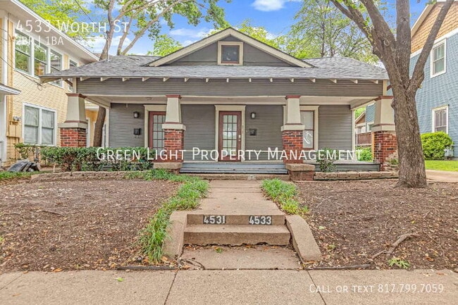 Photo - 4533 Worth St