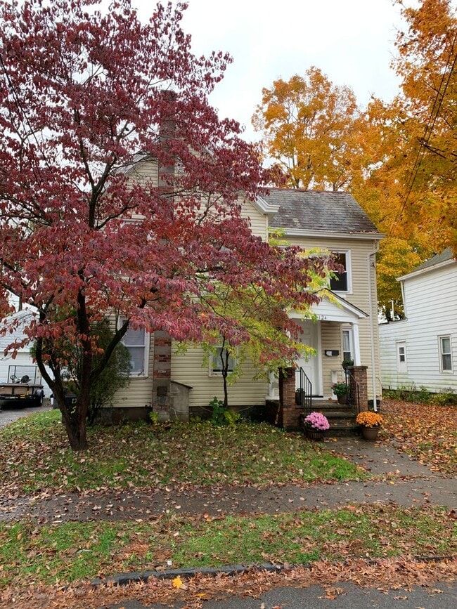 Photo - 124 Cedar St Unit 2