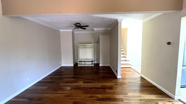 Photo - 10843 Northfield Square