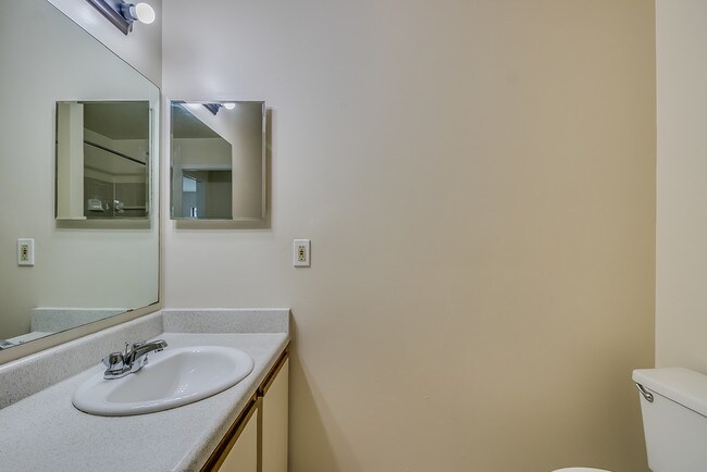 Wilderness Park/Parkcrest Apartments