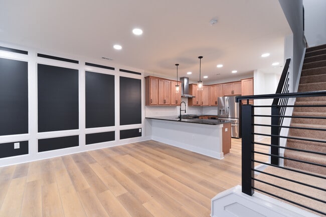 Photo - 4093 Elk Crk Ln