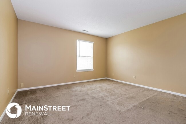 Photo - 7467 Grandview Dr