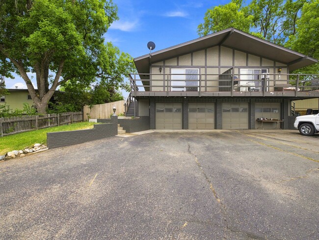 Building Photo - 3-Bed, 2-Bath Duplex across from Lake Loveland!