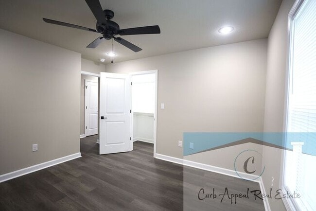 Brand new construction 2 bed 1 bath apartment - includes utlities, washer and dryer!!