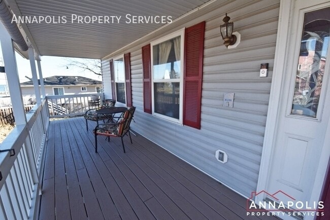 Photo - 1363 Washington Dr