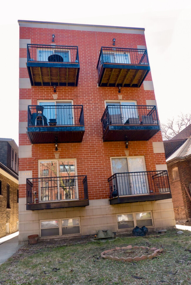 Photo - 1715 W Albion Ave Condominio Unidad 1N