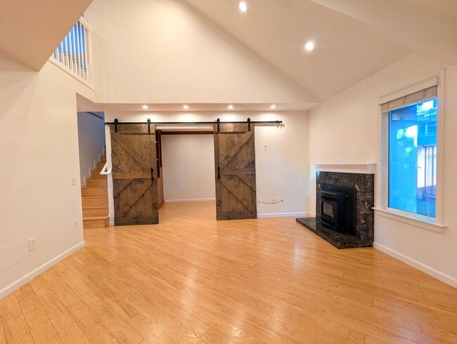 Photo - Amazing, gorgeous, end unit with huge yard...