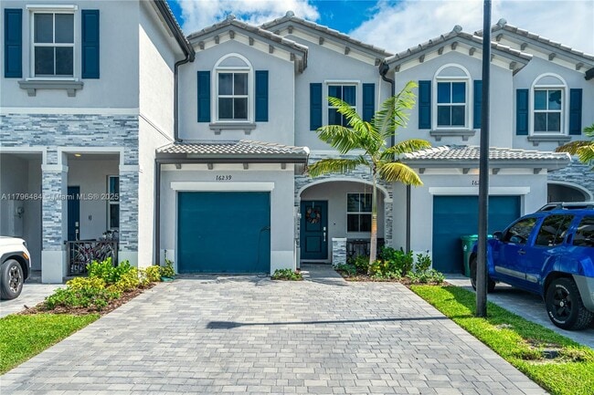 Photo - 16239 SW 291st St Townhome