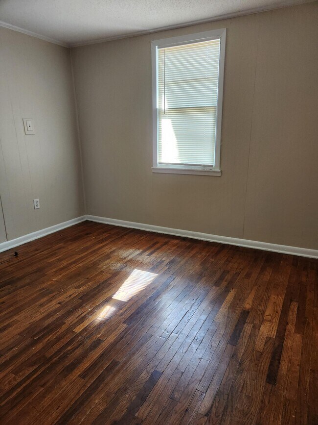 Photo - 3936 Dalton St