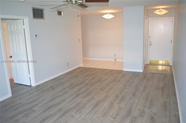 Photo - 9 NE 19th Ct Unit 204C