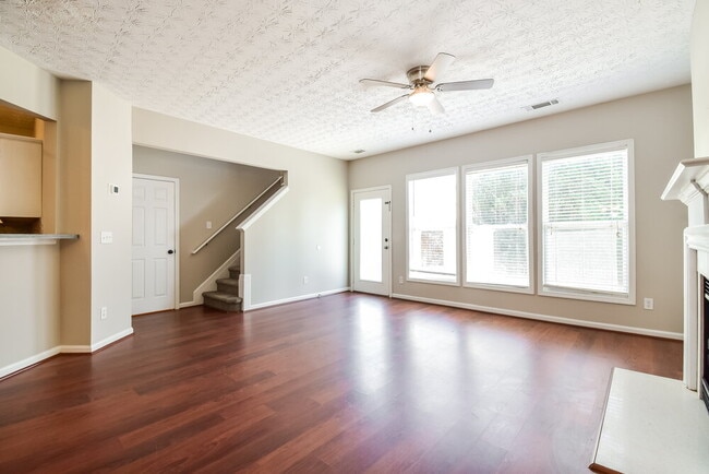 Photo - 237 Winterbury Dr